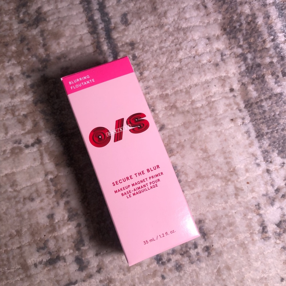 One/size by patrick Starrr secure- primer